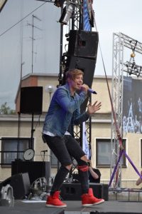 Isac Elliot
